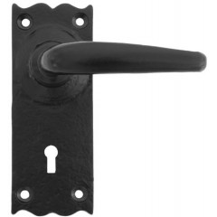 Oak Lever Handles Keyhole Lock Backplate External Black