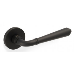 Valli H1037 Lever Handles on Round Rose in Matt Black