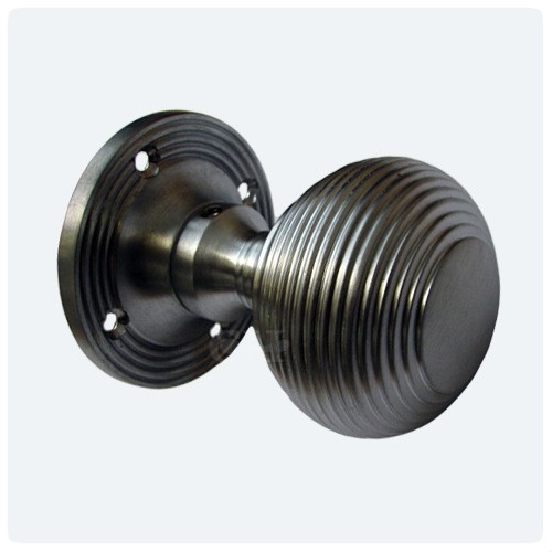 Carlisle Brass M1001R Queen Anne Rim Door Knobs in Satin Chrome or