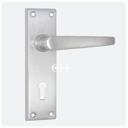 Victorian Door Lever Handle on Keyhole Lock Plate in Satin Chrome from