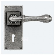 derwent lever handle on jesmond lock backplate