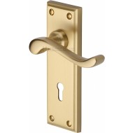 Keyhole lock