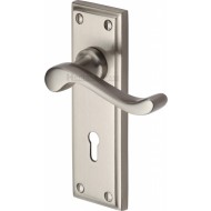 Keyhole Lock