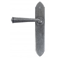 Gothic Lever Handles Plain Latch Backplate Pewter