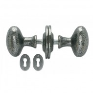 Oval Doorknob Set In Pewter