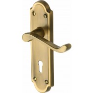 Keyhole Lock