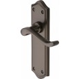 Plain Latch